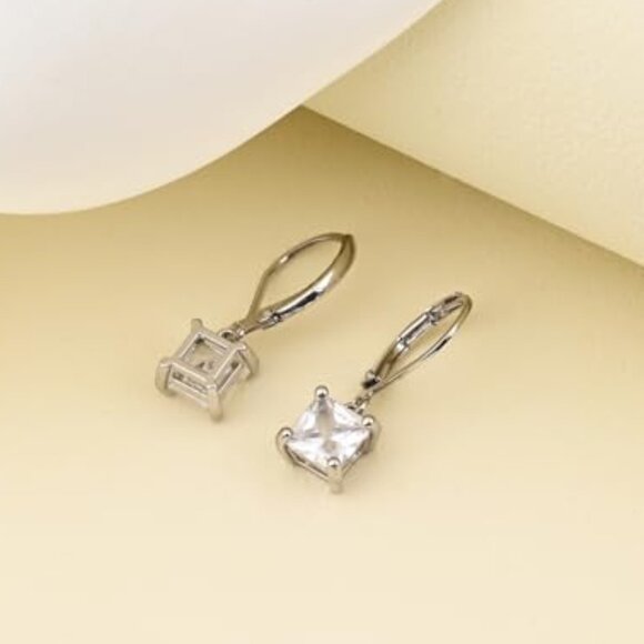 Cubic Zirconia Earrings - Picture 1 of 1